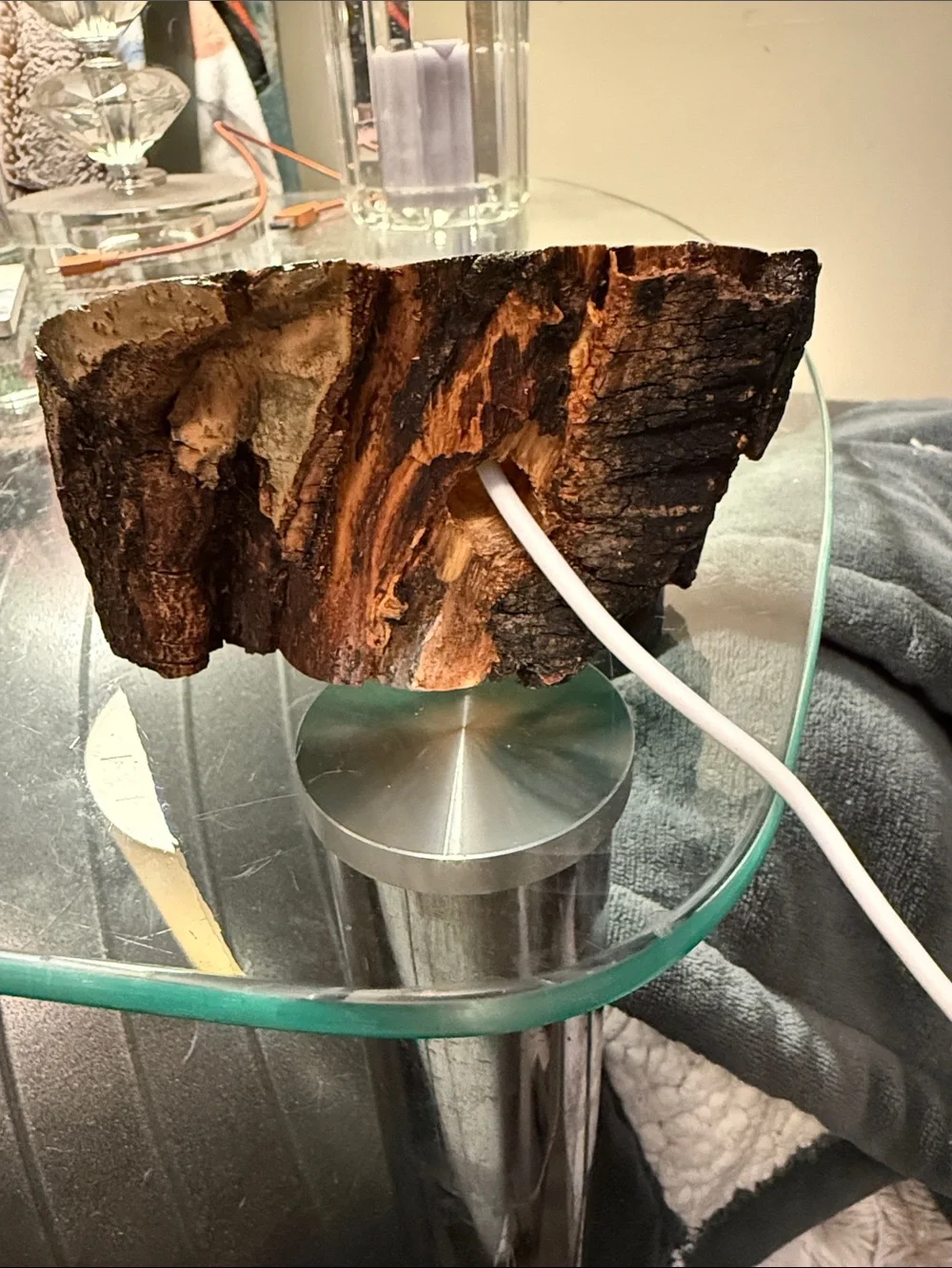 Wood Slice Wireless Charger Stand - Natural Brown